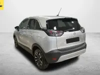 Usata Opel Crossland Elegance 110 CV (80 kW) 2024 Grigio SUV