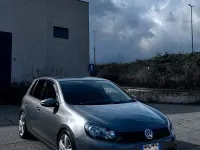 Usata VW Golf VI 105 CV (77 kW) 2011 Grigio Utilitaria
