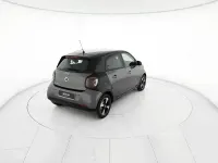 Usata Smart ForFour Electric Drive Passion 60 kW (82 CV) 2022 Grigio Berlina
