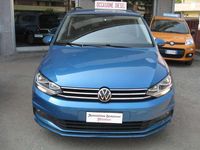 Usata VW Touran Business 122 CV (89 kW) 2021 Island blue Monovolume