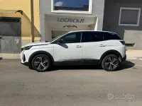 Usata Peugeot 3008 Allure 131 CV (96 kW) 2022 Bianco SUV