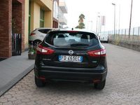 usata Nissan Qashqai 1.5 dci Tekna 110cv E6