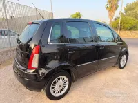 Usata Lancia Musa 95 CV (69 kW) 2009 Nero Monovolume