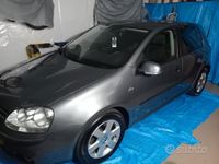 Usata VW Golf V 105 CV (77 kW) 2007 Grigio Berlina