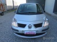 Usata Renault Modus Dynamique 75 CV (55 kW) 2007 Argento Monovolume