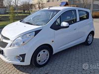 Begagnad Chevrolet Spark 68 HK (50 kW) 2011 Vit Halvkombi