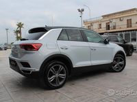 Usata VW T-Roc Advance 116 CV (85 kW) 2020 Grigio SUV
