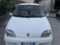 Usata Fiat 600 54 CV (39 kW) 2009 Bianco Utilitaria