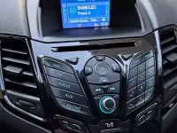 Usata Ford Fiesta Titanium 75 CV (55 kW) 2015 Marrone Utilitaria