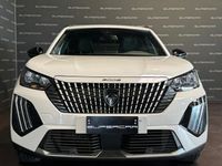 Usata Peugeot 2008 Allure 101 CV (74 kW) 2025 Bianco SUV