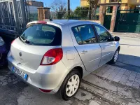 Usata Renault Clio II 75 CV (55 kW) 2010 Grigio Berlina