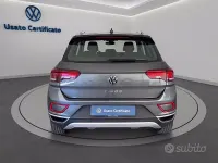 Usata VW T-Roc Style 150 CV (110 kW) 2023 Grigio indyum/tetto nero SUV