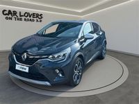 Usata Renault Captur Techno 145 CV (106 kW) 2023 Blu scuro SUV