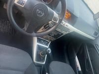 usata Opel Astra GTC 1.7 CDTI 110CV 3 porte Cosmo garant
