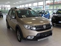 Usata Dacia Sandero Comfort 90 CV (66 kW) 2020 Bronzo Berlina