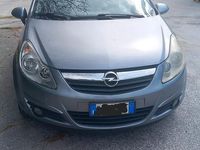 Usata Opel Corsa 80 CV (58 kW) 2010 Blu Utilitaria