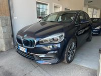 Usata BMW 225 Active Tourer iPerformance 135 CV (99 kW) 2018 Blu Monovolume