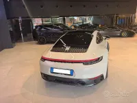 Usata Porsche 911 Carrera 4 GTS 480 CV (353 kW) 2023 Grigio Coupé