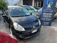 Usata Renault Clio II Dynamique 84 CV (61 kW) 2009 Other Berlina
