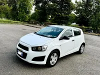 Usata Chevrolet Aveo LS 84 CV (61 kW) 2013 Bianco Berlina