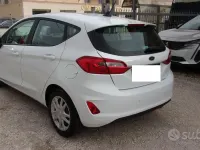 Usata Ford Fiesta 75 CV (55 kW) 2021 Bianco Utilitaria