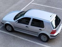 Usata VW Golf IV 75 CV (55 kW) 2001 Argento Berlina