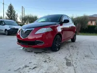 Usata Lancia Ypsilon 86 CV (63 kW) 2013 Rosso Utilitaria