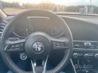 Usata Alfa Romeo Giulia 160 CV (117 kW) 2021 Berlina