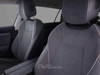 Usata VW Passat Business 204 CV (150 kW) 2024 Argento ostrica Station wagon