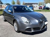 Usata Alfa Romeo Giulietta 120 CV (88 kW) 2011 Grigio Utilitaria