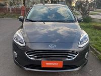 Usata Ford Fiesta 95 CV (69 kW) 2020 Gray Utilitaria
