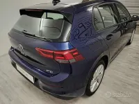 Usata VW Golf VIII Executive 150 CV (110 kW) 2020 Blu Berlina