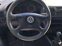 Usata VW Golf IV 101 CV (74 kW) 2000 Grigio Berlina