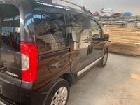 Usata Fiat Qubo Trekking 75 CV (55 kW) 2013 Blu Monovolume
