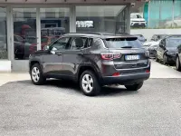 Usata Jeep Compass 140 CV (102 kW) 2019 Grigio SUV
