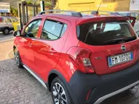 Usata Opel Karl Rocks 73 CV (53 kW) 2017 Metallizzato Utilitaria