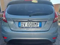 Usata Ford Fiesta Titanium 82 CV (60 kW) 2009 Blu/azzurro Berlina