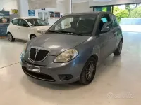Usata Lancia Ypsilon 60 CV (44 kW) 2008 Grigio Utilitaria