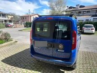 Usata Fiat Doblò 90 CV (66 kW) 2020 Blu Monovolume