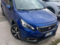 Usata Peugeot 2008 92 CV (67 kW) 2019 Blu SUV