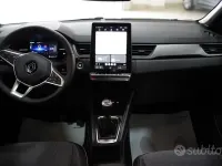 Nuova Renault Captur 120 CV (88 kW) 2026 Grigio SUV