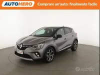 Usata Renault Captur Intens 160 CV (117 kW) 2021 Grigio SUV