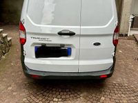 Usata Ford T 100 CV (73 kW) 2023 Bianco Furgone