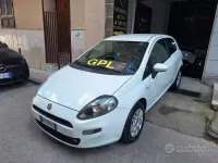 Usata Fiat Punto Evo Active 77 CV (56 kW) 2012 Bianco Utilitaria