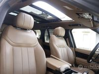 Usata Land Rover Range Rover Autobiography 400 CV (294 kW) 2023 Oro SUV