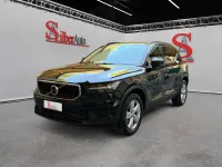 Usata Volvo XC40 Momentum 150 CV (110 kW) 2020 Viola SUV