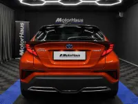 Usata Toyota C-HR+ 184 CV (135 kW) 2020 Arancione SUV