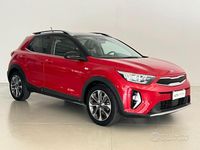 Usata Kia Stonic Style 101 CV (74 kW) 2021 Rosso SUV