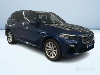 Usata BMW X5 M Sport 265 CV (194 kW) 2020 Blu metallizzato SUV