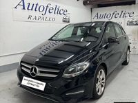 Begagnad Mercedes B200 Premium 136 HK (100 kW) 2017 Svart Minibuss
